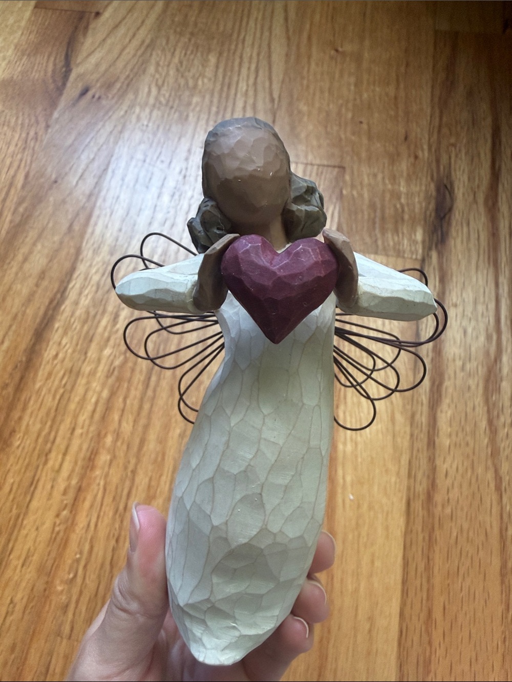 Willow Tree Susan Lordi Angel Figurine with wings and heart new in box